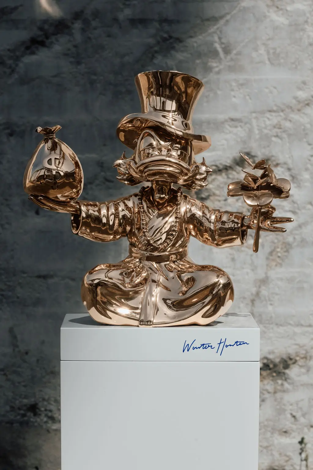 Sculpture Wouter Houten - A Moment of Truth